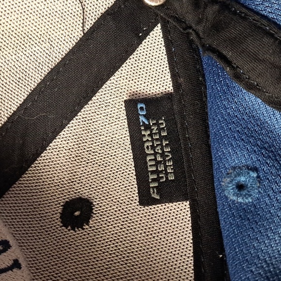 Toronto Maple Leafs Adidas NHL Embroidered Hat Size Small/ Medium - Picture 10 of 14